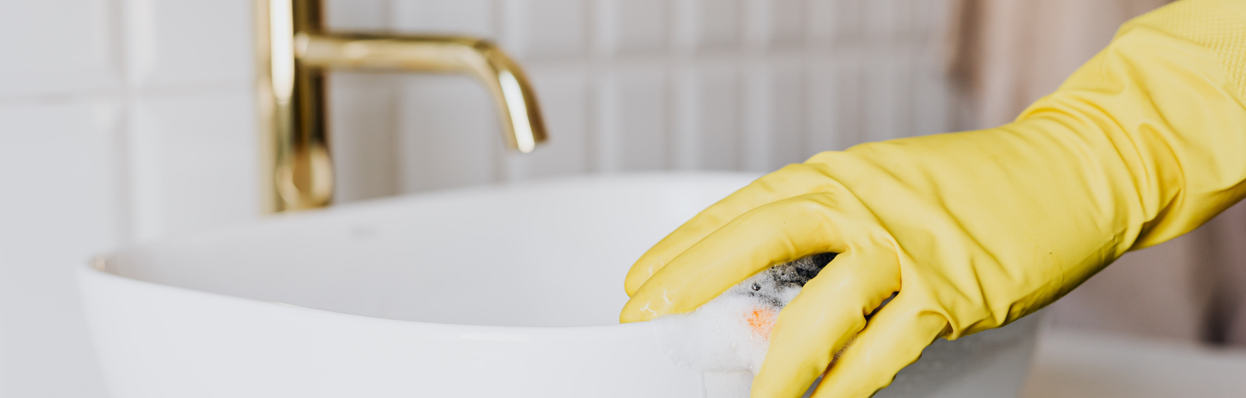 5 tips para limpiar el baño rápido y fácil