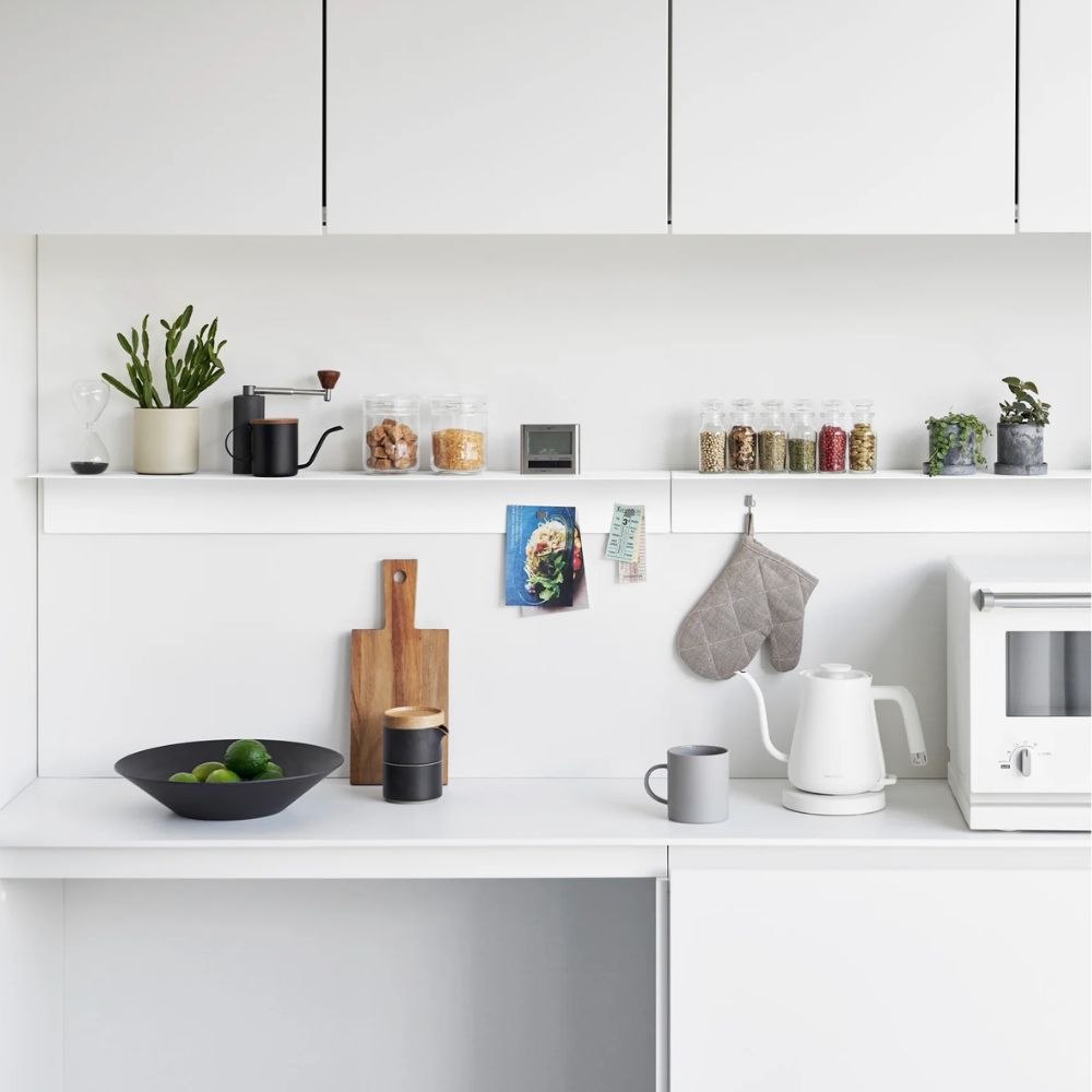 Repisa con Panel Magnético Blanco 90cms Yamazaki®