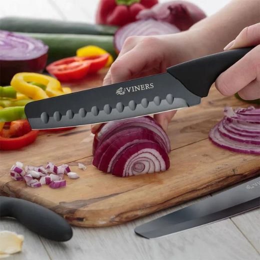 Cuchillo Santoku Assure 15cm Viners®