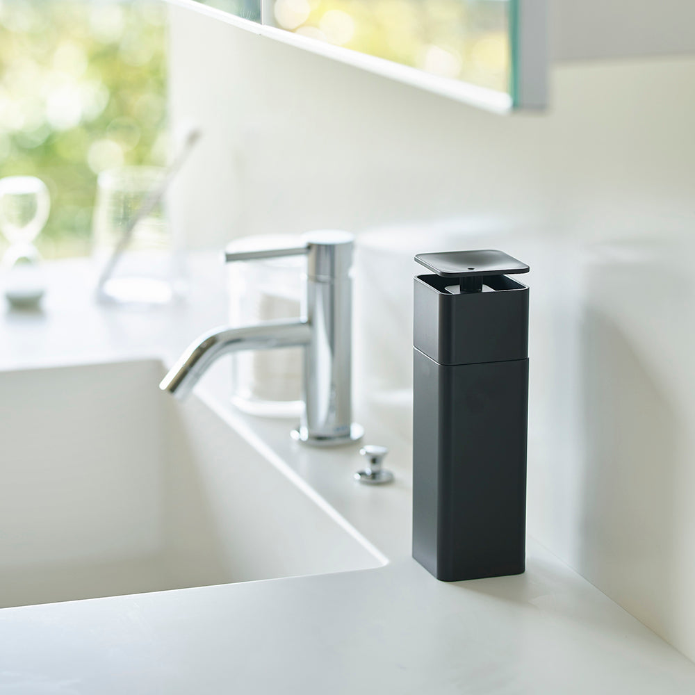 Dispensador Jabón Push Negro Yamazaki®